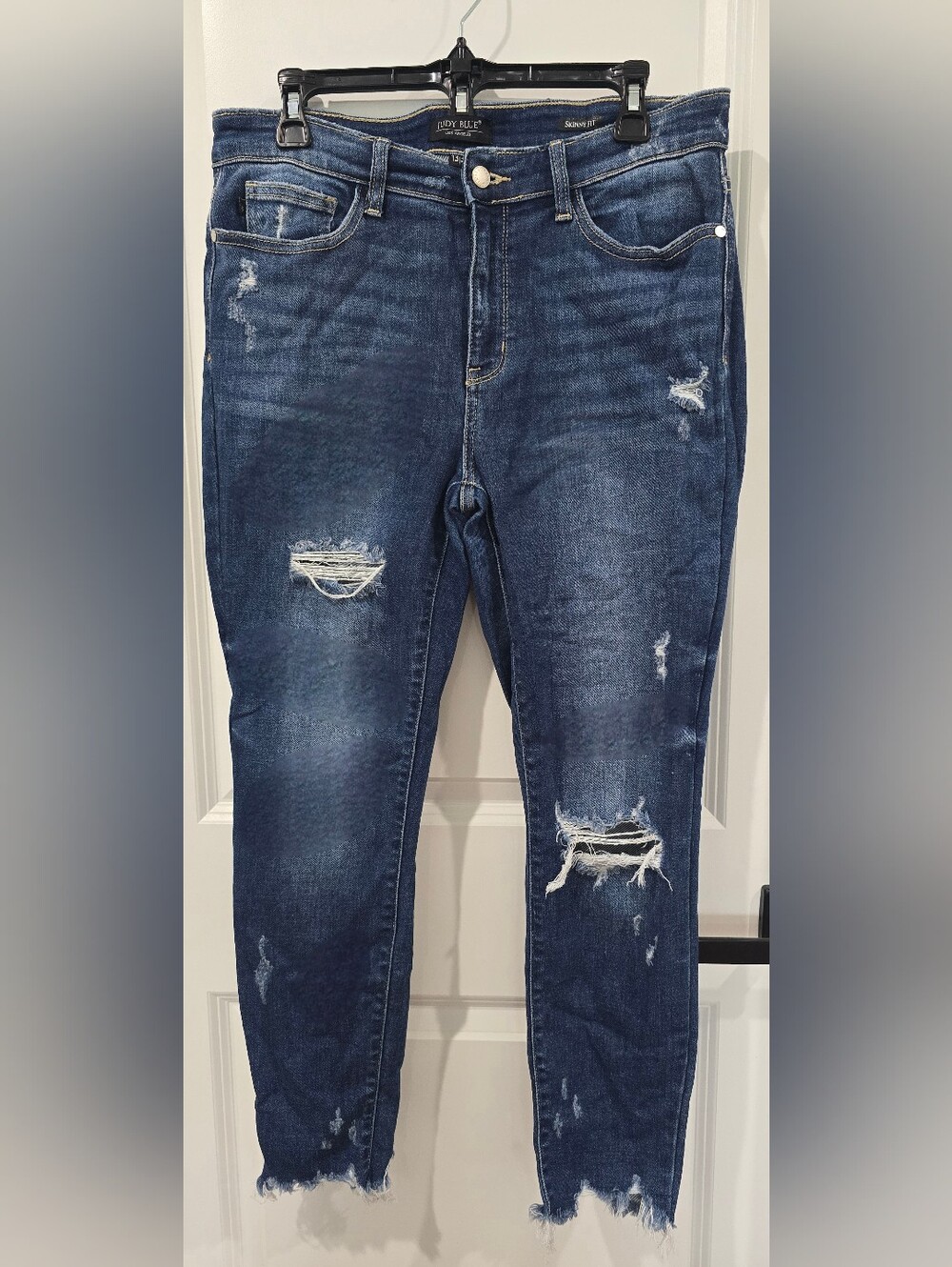 Judy Blue Dark Blue Distressed Skinny Jeans